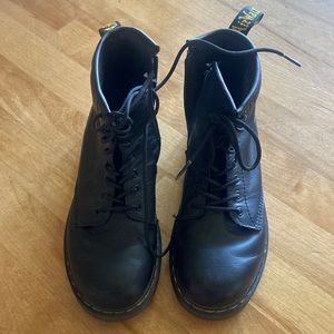 Dr. Martens Size 4